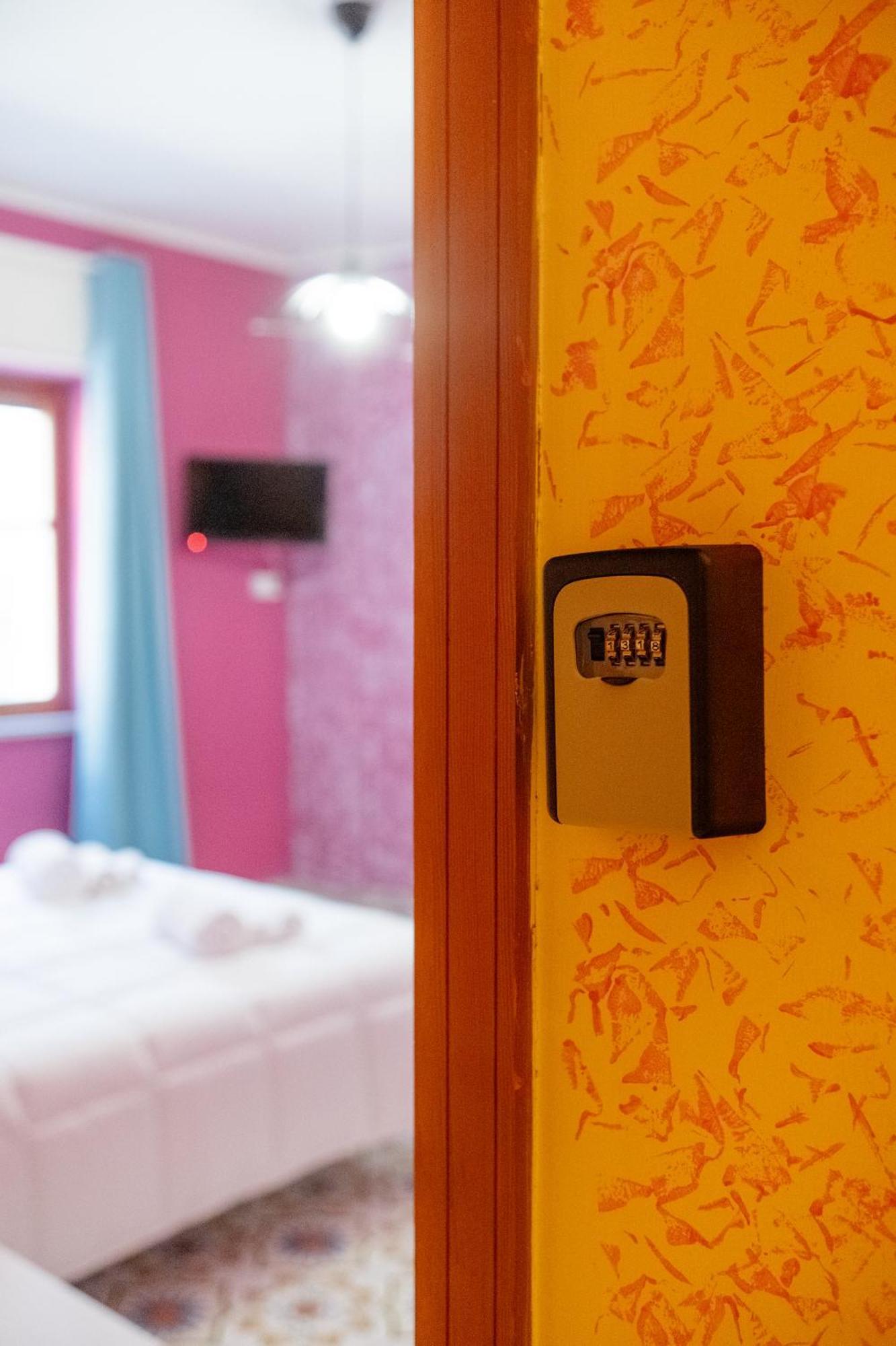 Domus Aurea Relax Room Salerno Luaran gambar