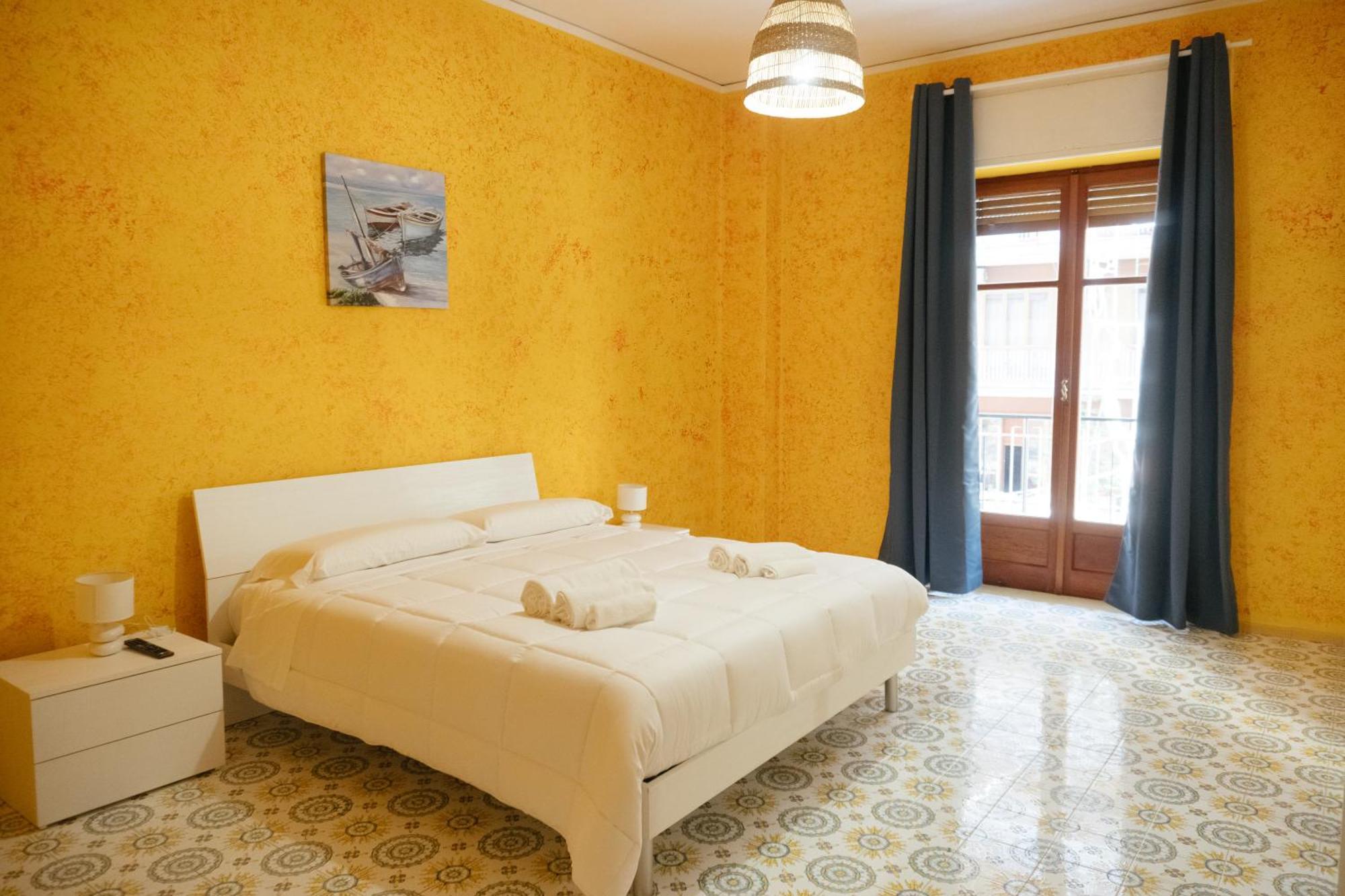 Domus Aurea Relax Room Salerno Luaran gambar