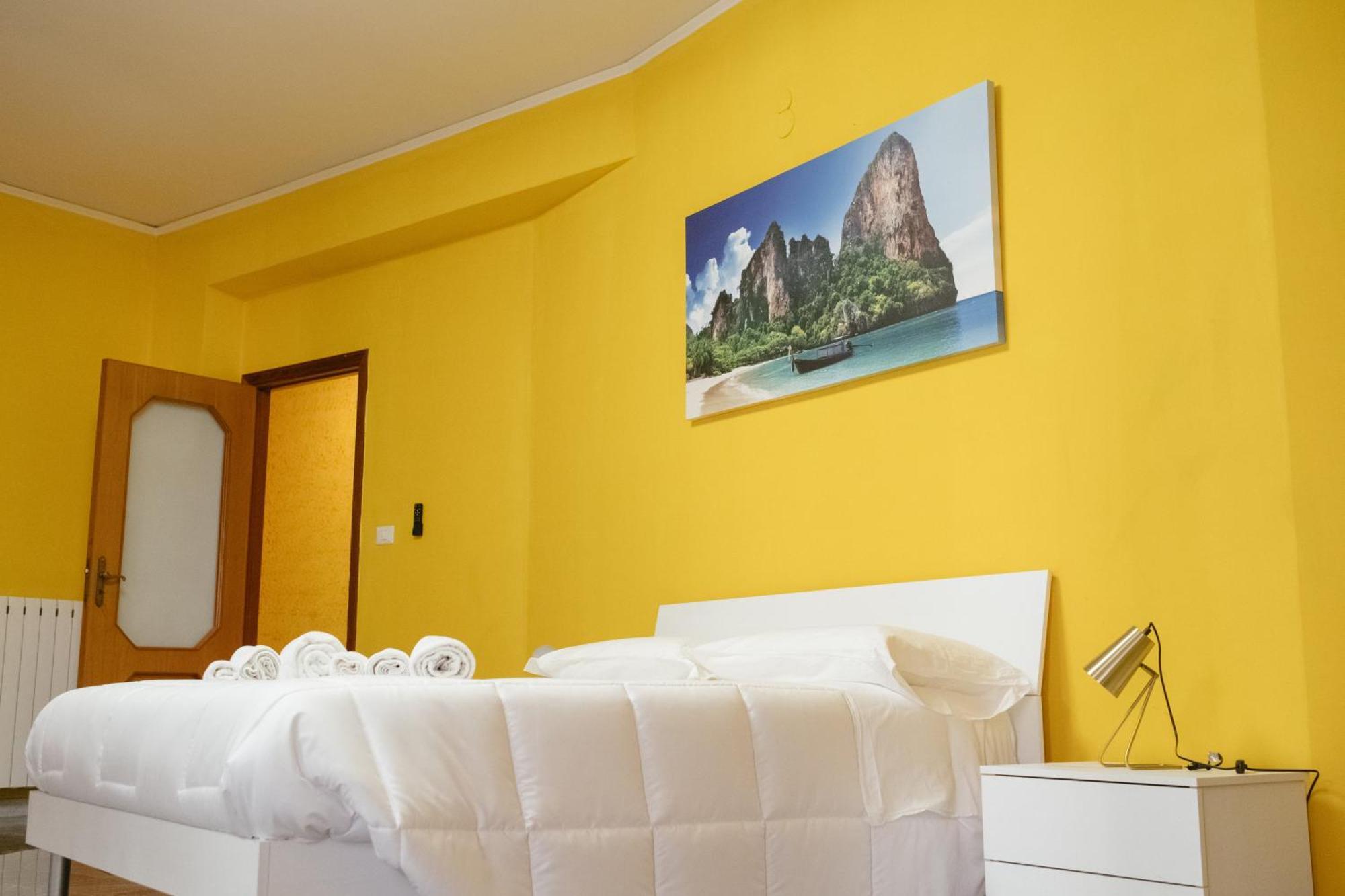 Domus Aurea Relax Room Salerno Luaran gambar
